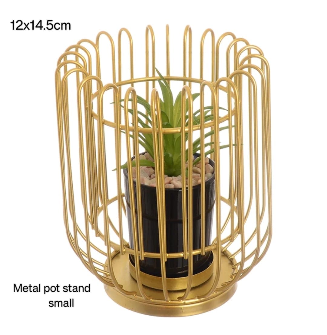 Royal Cage Metal Pot, Home Miniature Ornament, Iron Exquisite Home Decor, Decorative Metal Stand Royal Cage Metal Pot, Home Miniature Ornament, Iron Exquisite Home Decor, Decorative Metal Stand
